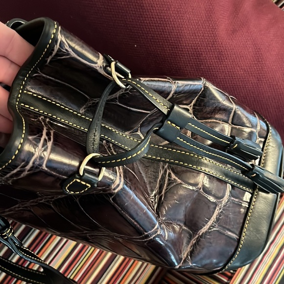 Pre owned Rare Dooney & Bourke Purple smoke tote with wallet. - Picture 9 of 14